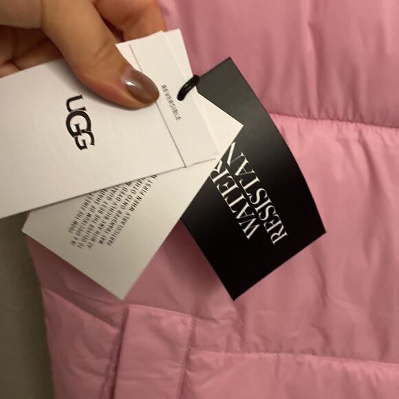 NWT-UGG-Light pink/hot pink-reversible Sydnee puffer vest- oversized-Size large - Picture 6 of 15